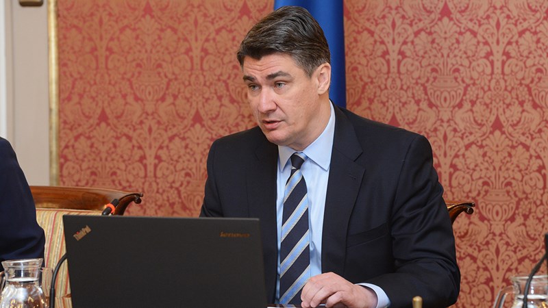 Predsjednik Vlade Milanović: Plaćajte porez hrvatskoj državi, to je i vaša država